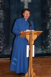 Dean John Mann speaks at the launch of the Cathedral guidebook.