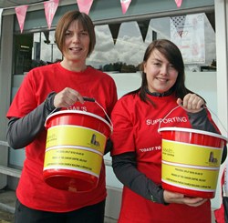 Gail and a friend get set for her fundraising challenge in aid of Derrykeighan Parish and the Friends of the Cancer Centre.