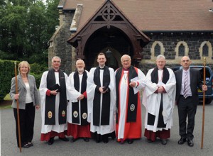 Rev Jason Kernohan and clergy prior to the service of institution.