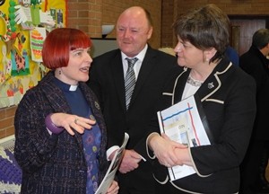 The Rev Emma Rutherford chats to First Minister Arlene Foster and Alderman Frank McCoubrey, Belfast City Council. Photo Ken Houston.