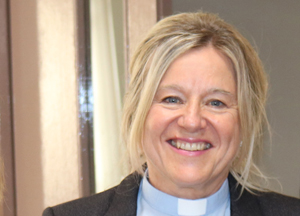 Rev Denise Acheson to return temporarily to St Anne’s