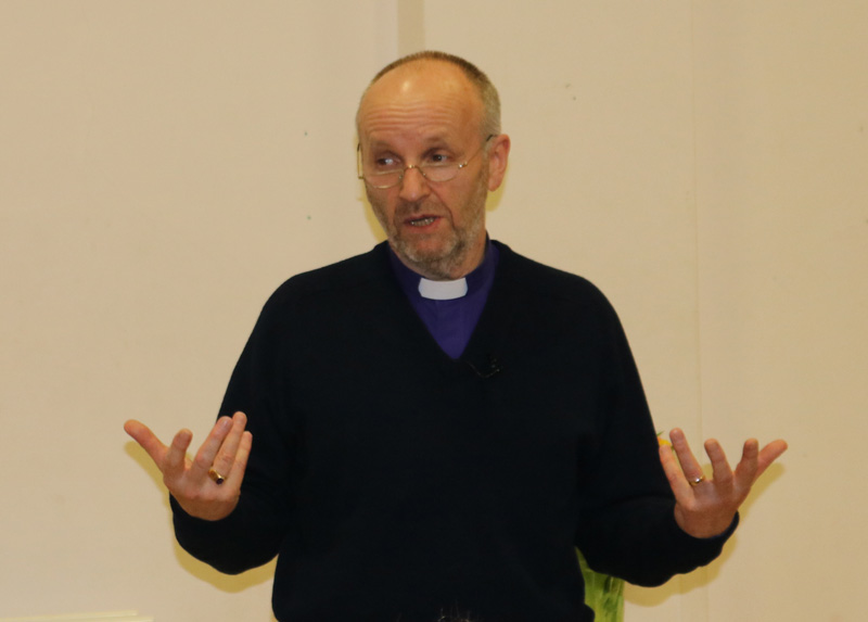 Bishop Alan spends Holy Week in Mid-Belfast