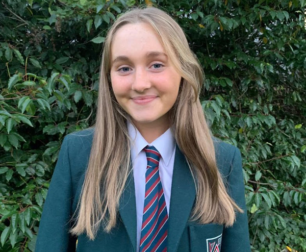 Rebekah Devlin has made it into the semi-final of the 2021 BBC Songs of Praise and Radio 2 ‘Young Chorister of the Year’ competition.