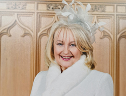Tracey receives MBE from Prince of Wales
