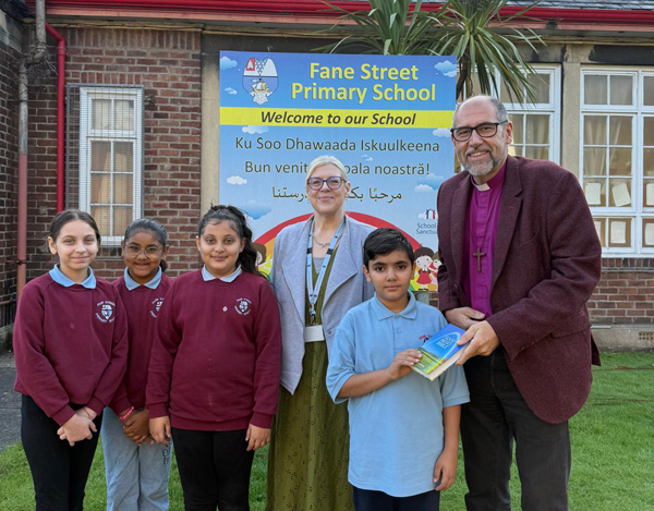Bibles presented to Fane Street Primary School